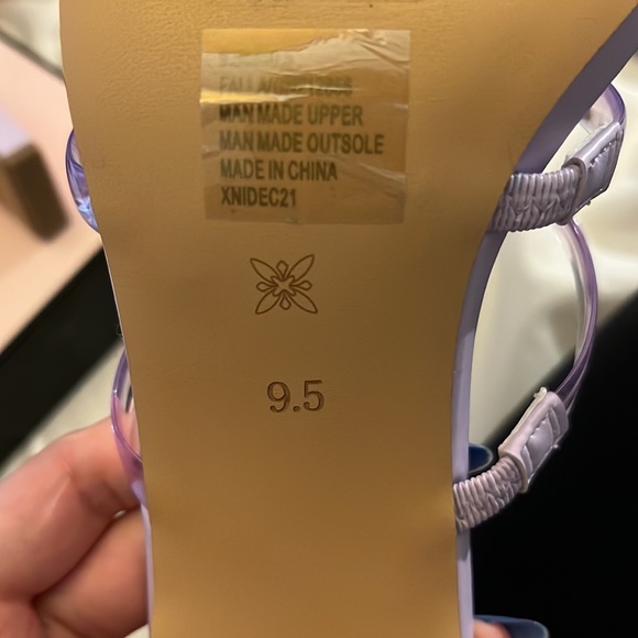 BCBGeneration Lavender Purple falla heels - Picture 3 of 5